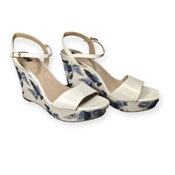 G.I.L.I. Wedges Saraya Leather Irovy & Blue Sandals with Buckle Closure NIB NWT - Picture 5 of 7